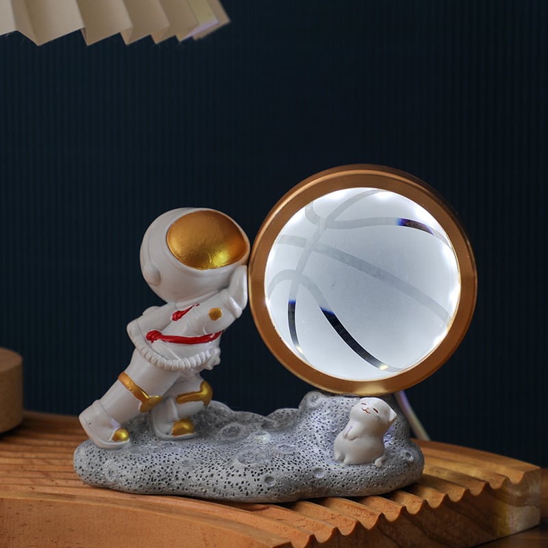 Űrhajós 3D faragott kristálygömb éjjeli fény - USB-s táplálású asztali dekor hálószobába