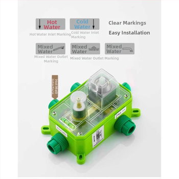 Ugradni tuš set, bakreno tijelo, kvadratni oblik, kromirana završna obrada, funkcije: raspršivanje, kontrola temperature, stalna temperatura, automatsko punjenje
