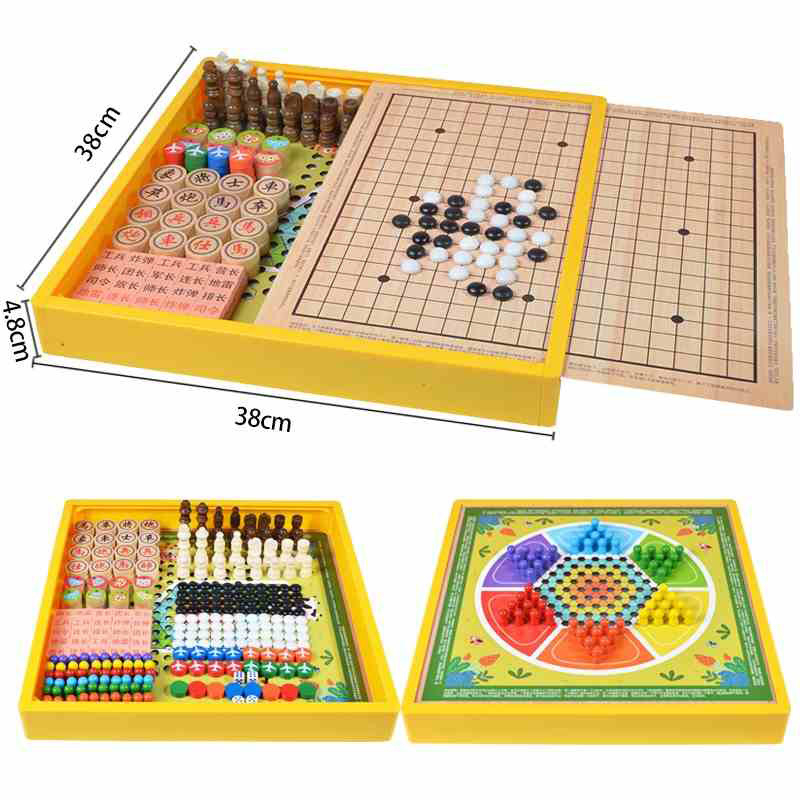 Višenamjenski drveni društveni sklop s osam igara u jednom: Gobang, Flying Chess, Xiangqi, Checkers i Jungle Animal Chess – Wooden Master; pogodno za djecu do 14 godina.