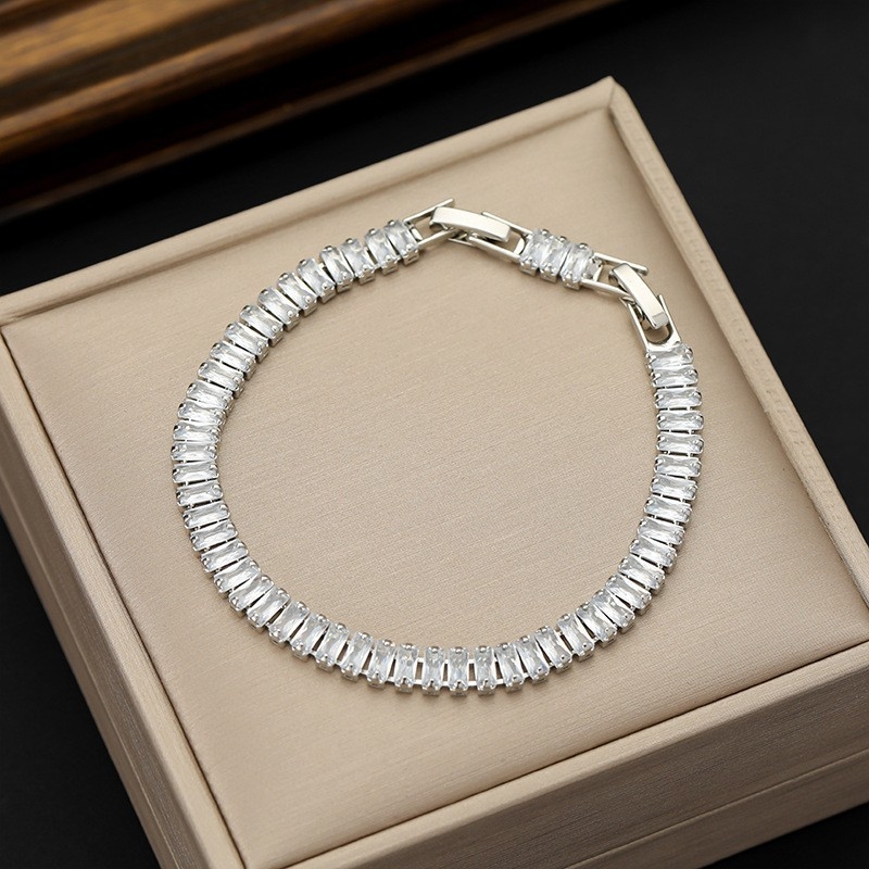 Cirkonijska teniska narukvica — Geometrijski dizajn, Unisex, Metalna prevlaka, Proljeće 2024