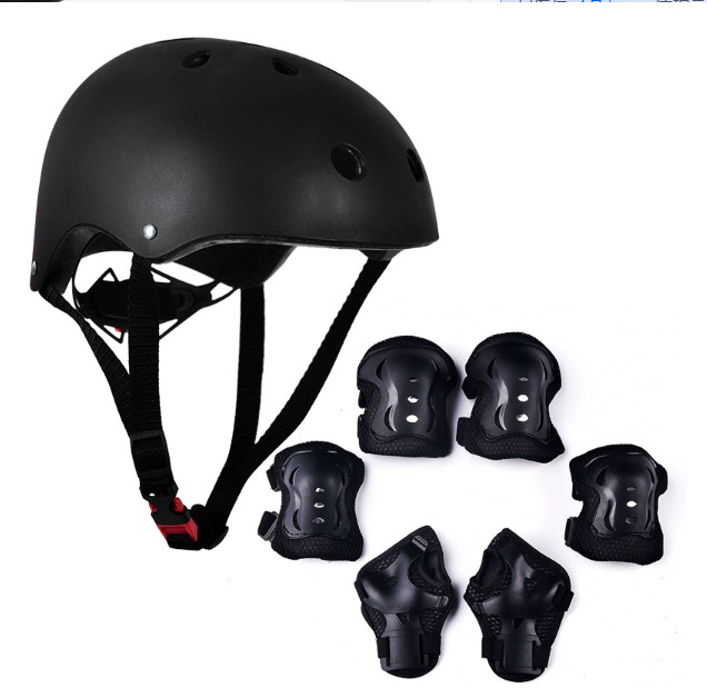 Set de protecție pentru role pentru copii - protecție pentru palme, încheieturi, cap și genunchi; Material: spandex; Pentru patinaj cu role; Cutie: 40