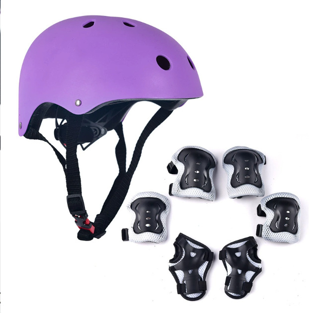 Set de protecție pentru role pentru copii - protecție pentru palme, încheieturi, cap și genunchi; Material: spandex; Pentru patinaj cu role; Cutie: 40