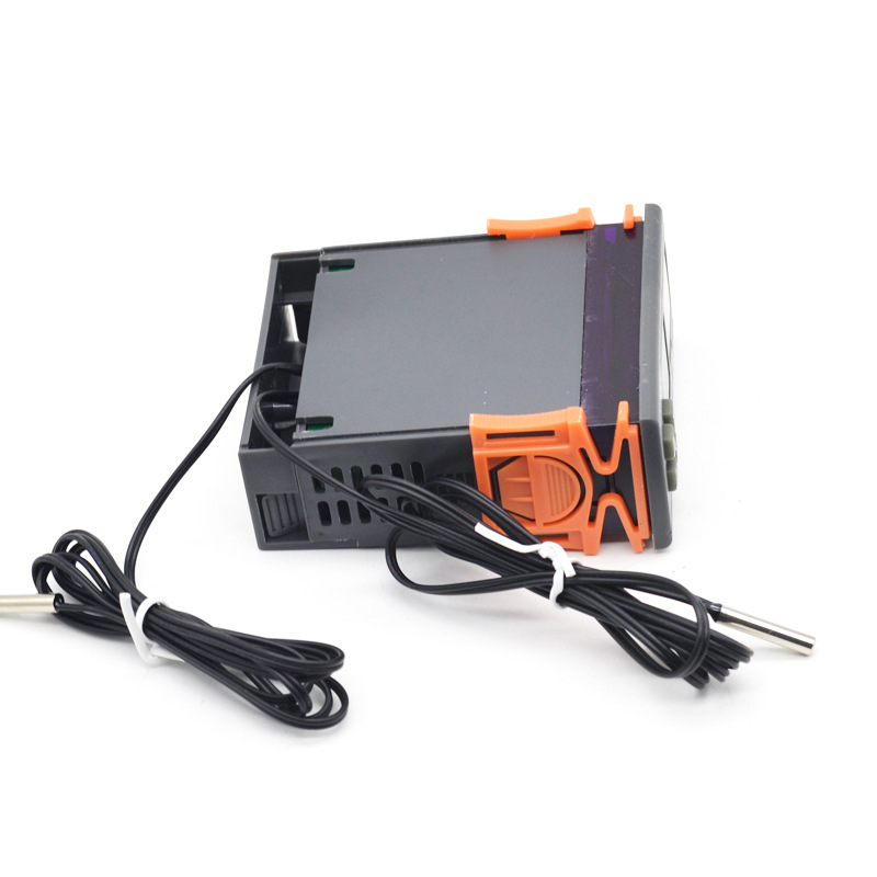 STC-3008 Hőmérséklet-vezérlő kettős érzékelő kimenettel, intelligens digitális szabályozás, 0,1°C pontosság, 110-220V beépített kivitel