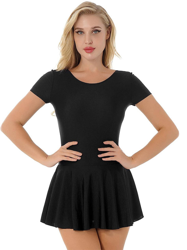 Едночастова балетна рокля с къс ръкав; нейлонова смес 76%; подплата от спандекс; едноцветен модел