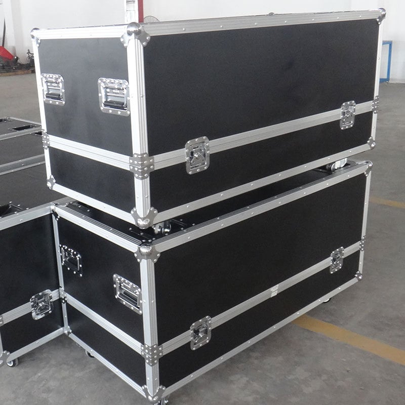 Repülőgépes szerszámtároló alumínium ötvözetes kerettel, belső EVA/Pearl Cotton bevonattal, teherbírás 5 kg