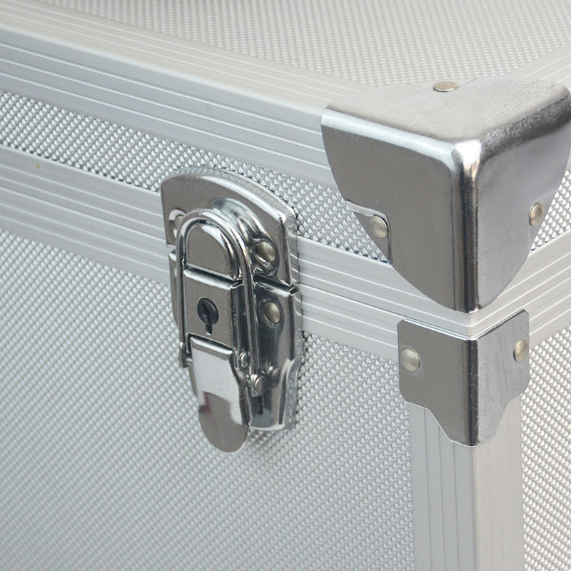 Nagy kapacitású alumínium ötvözetű repülő eszköz-tároló, multifunkcionális hordozható tok, anti-lop zár és zárt tároló