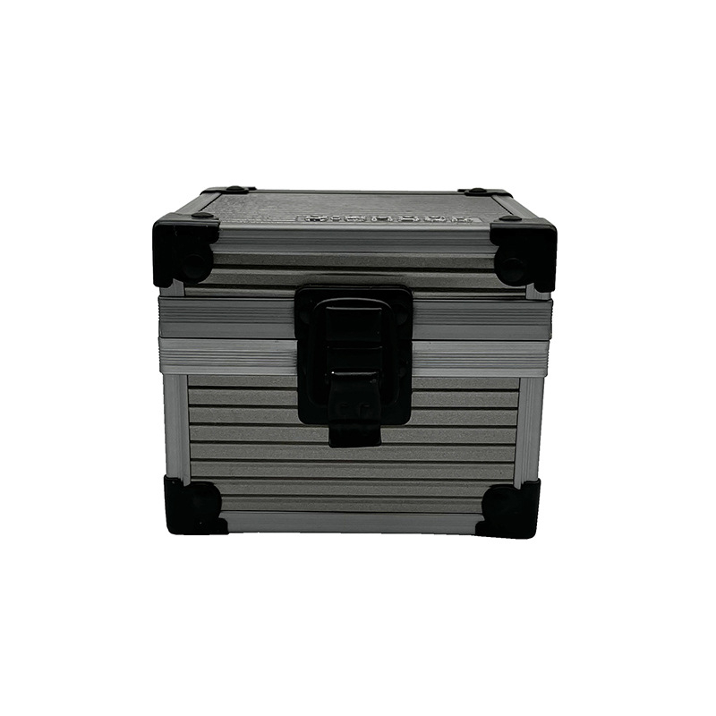 Cutie de ceasuri din aliaj de aluminiu cu capac rabatabil, suprafață ignifugă și interior EVA