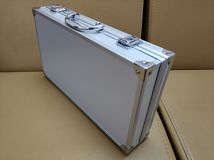 Cutie de scule cu cadru din aliaj de aluminiu, placă de 3 mm densitate, suprafață ABS, căptușeală velur + bumbac perlat, model 21