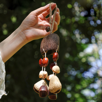 Pandantiv din lemn cu clopot pentru mașină și geantă, stil natural, model cu plante și flori, Mulberry Time, iarna 2024