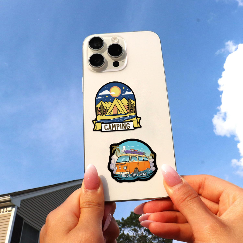 Dekorativne naljepnice: 100 retro karikatura u kamping stilu za gitare, bilježnice i koferе (Brand: Yihe; Samoljepljive: Da; Stil: Slatko; Ispis)