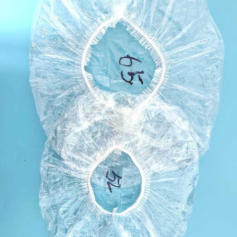 Jednokratna kapa za tuširanje, PE materijal, vodootporna i otporna na ulje, bez logotipa