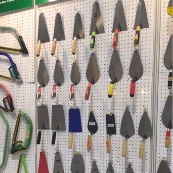 Rozsdamentes acél glettvas vakoláshoz, falakhoz és csempézéshez; vastagabb penge a simításához