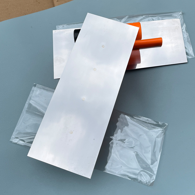 Glettelő kés műanyag fogantyúval és rozsdamentes acél pengével, márka Kairuite, modell Flat Knife, építőipari glettelésre