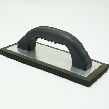 Glettvas rozsdamentes acél pengével és habosított műanyag vagy fa nyéllel; termékkód 03; modell: glettvas; széles körű felhasználás