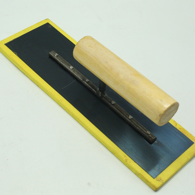 Glettvas rozsdamentes acél pengével és habosított műanyag vagy fa nyéllel; termékkód 03; modell: glettvas; széles körű felhasználás