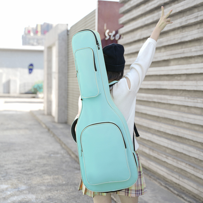 Gitár táska Oxford anyagból, nylon bélés, ívelt vállpántok, uniszex