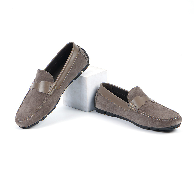 Loafers slip-on pentru bărbați, din piele naturală, talpă din cauciuc, vârf rotund, profil redus
