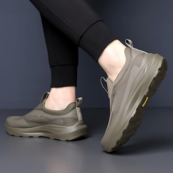 Muške tenisice slip-on za svakodnevnu upotrebu i planinarenje — niski gornji dio, tehnički tkanina s offset otiskom, EVA uložak, prozračna mreža, PU đon, visina pete 3–5 cm