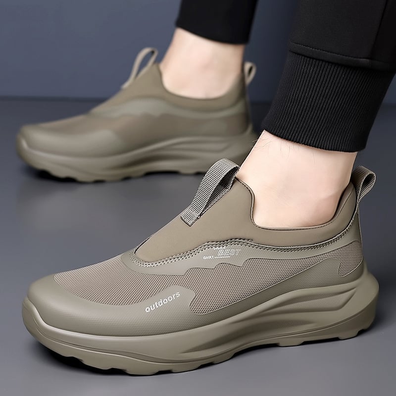 Muške tenisice slip-on za svakodnevnu upotrebu i planinarenje — niski gornji dio, tehnički tkanina s offset otiskom, EVA uložak, prozračna mreža, PU đon, visina pete 3–5 cm