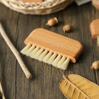Četkica za nokte s drvenom drškom i dlačicama divlje svinje za čišćenje noktiju i površina