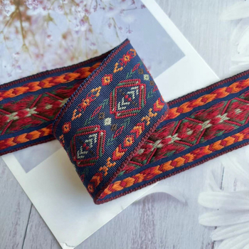 Etnička žakard traka za odjeću - geometrijski četverokutni uzorak AH-3199