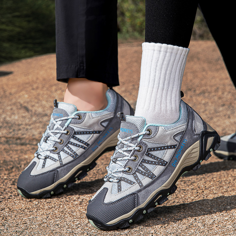 Planinarske tenisice: prozračne, protuklizne, otporne na habanje, ublažavaju udarce, unisex, nisko krojene