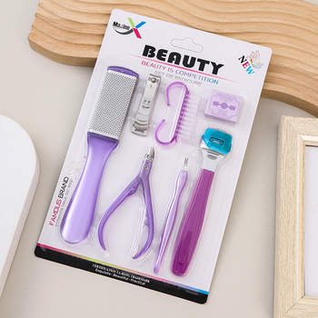 Set de manichiură multifuncțional: unelte pentru unghii cu clește pentru unghii, pila și periuță de curățare; plastic și oțel inoxidabil, 135 piese