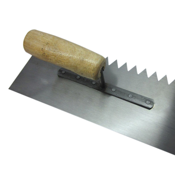 Зъбчат шпакловъчен мистрия за керамични плочки