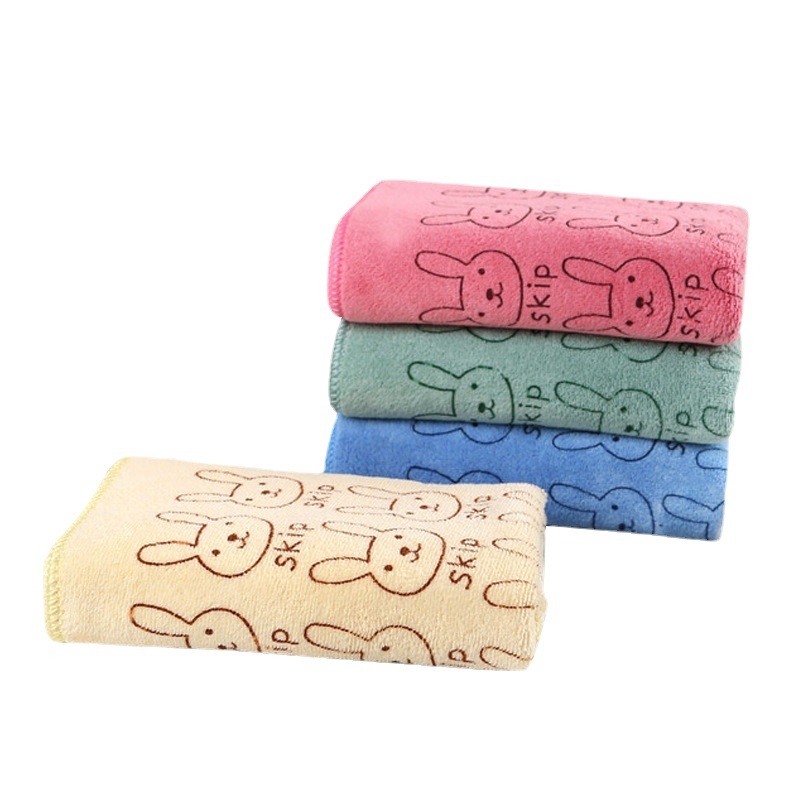 Prosop microfibră imprimat Xin Bai Li, 150D, 100–119 g, fibră poliester, Proces de imprimare