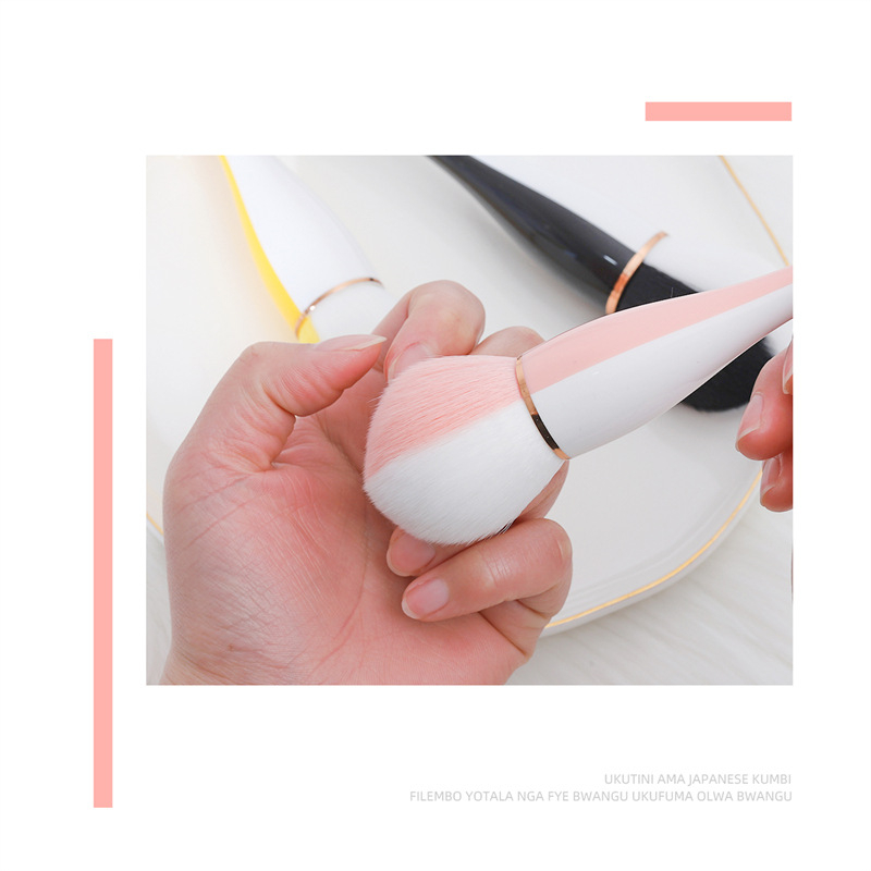 YUJIA četkica za puder, porijeklo Yiwu, neto težina 29,20 g, kozmetičke značajke: udobnost