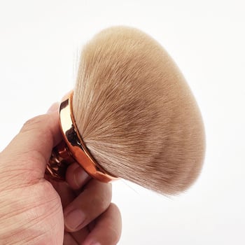 Βούρτσα πούδρας με συνθετικές τρίχες και πλαστική λαβή — 1 τεμάχιο, μάρκα He yi