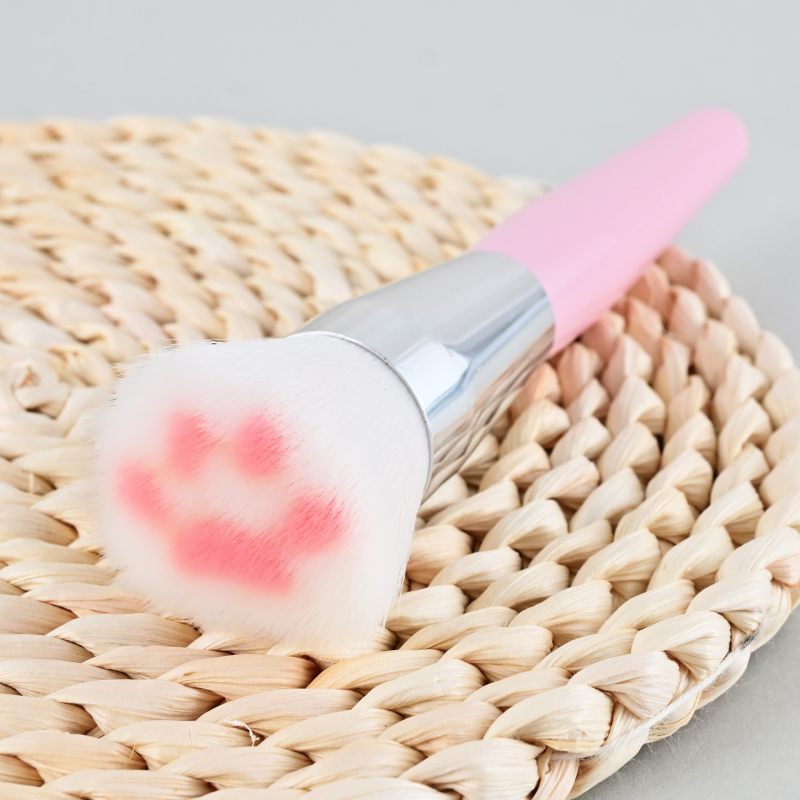 Πινέλο πούδρας – Znybeauty/zonya, συνθετικές ίνες, αλουμινένιο κοντάρι, φορητό, μονή συσκευασία σε OPP σακουλάκι