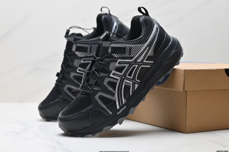 GEL-Sonoma uniszex futócipő kültéri túrákhoz, textil felsőrész, gumi talp, fűzős zárás