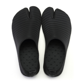 Cipele za prelaz rijekom — protivklizna podloga, niski gležanj, gornji dio od pamuka, potplat od prirodnog kaučuka, šivana konstrukcija