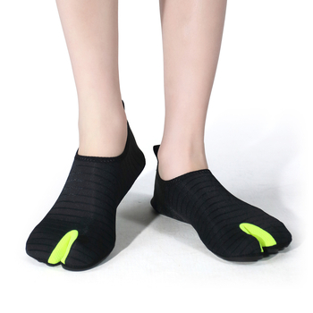 Cipele za prelaz rijekom — protivklizna podloga, niski gležanj, gornji dio od pamuka, potplat od prirodnog kaučuka, šivana konstrukcija