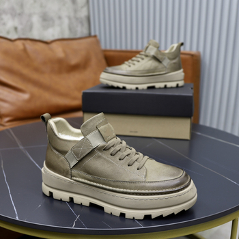 Férfi téli bőrbakancs, középmagas, külső: valódi bőr, belső: bőr, talp: gumi