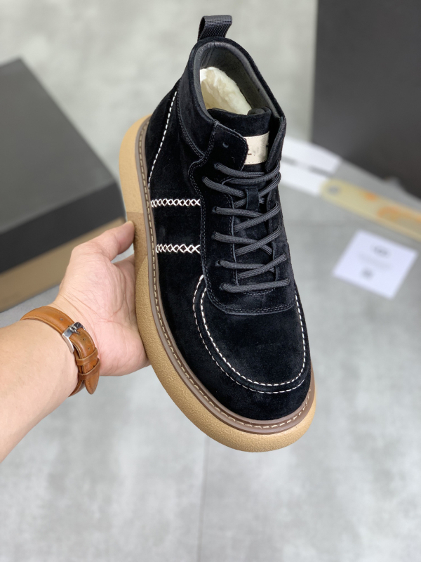 Férfi téli bőrbakancs, középmagas, külső: valódi bőr, belső: bőr, talp: gumi