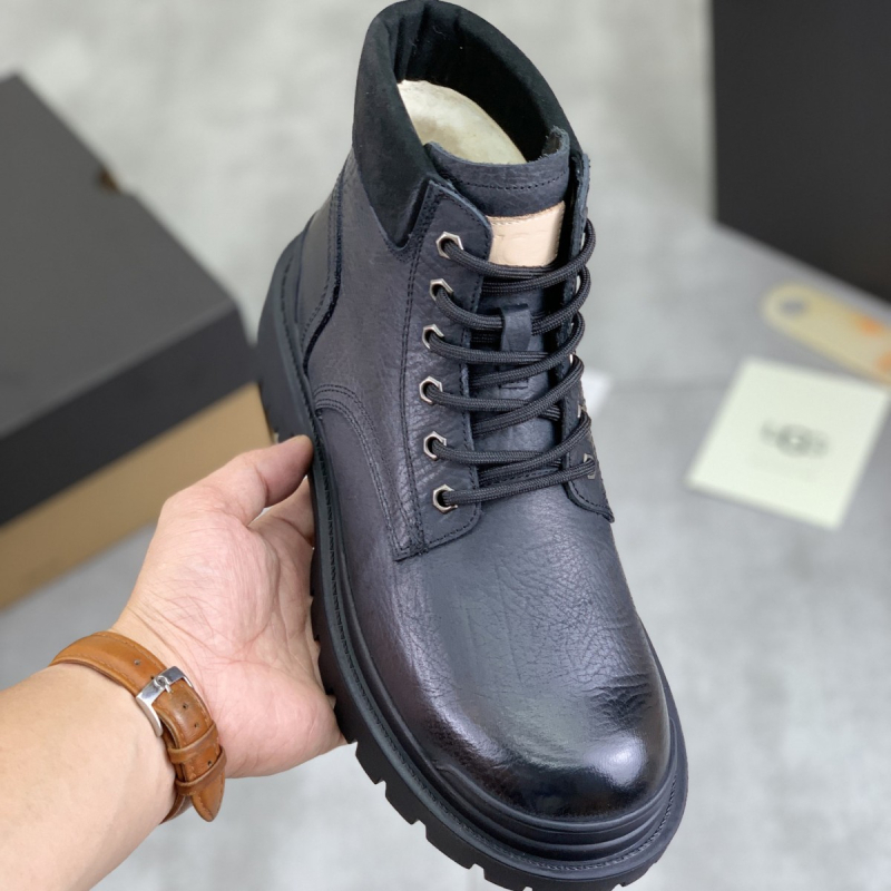 Férfi téli bőrbakancs, középmagas, külső: valódi bőr, belső: bőr, talp: gumi