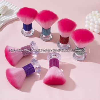 Štetec za makeup (korektor, púder, highlighter) s akrylovou rúčkou, balené v taške, 1-dielna sada.