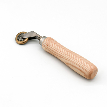 Τροχός πίεσης χωρίς κίνηση για συγκόλληση αδιάβροχης μεμβράνης (Μάρκα: Consultation; Υλικό σώματος: ανθρακούχος χάλυβας; Εφαρμογή: συγκόλληση αδιάβροχης μεμβράνης)