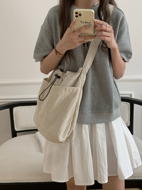 First Moai ναϊλον Tote τσάντα για γυναίκες — Street Style, μαγνητικό κλείσιμο, οριζόντιο τετράγωνο σχήμα, καθημερινή χρήση