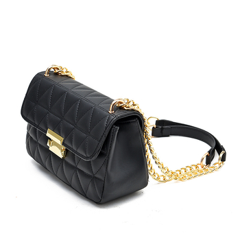Γυναικεία crossbody τσάντα με αλυσίδα – PU υλικό, οριζόντια τετράγωνο σχήμα, άνοιγμα με καπάκι, εσωτερικά τσεπάκια: φερμουάρ, για κινητό, για ID