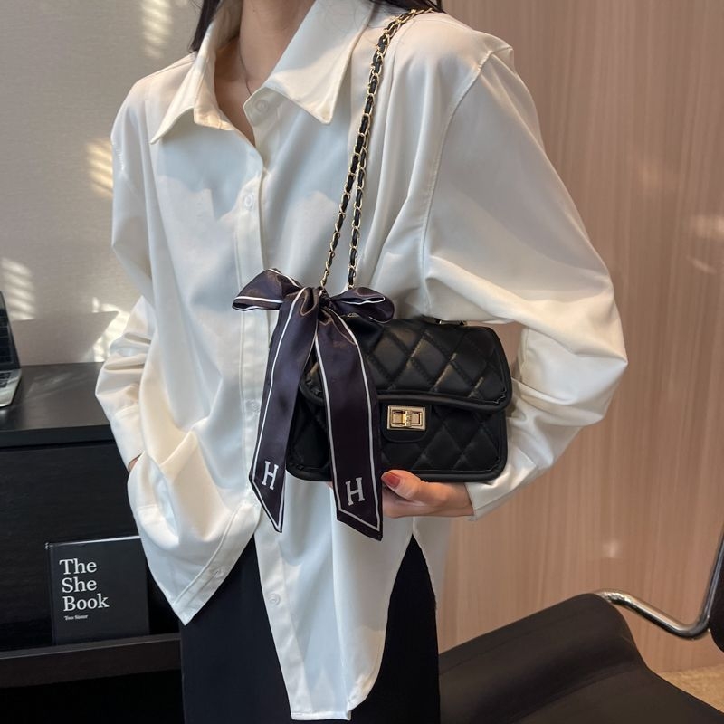 Γυναικεία μίνι τσάντα με διαμαντωμένο quilted σχέδιο και αλυσίδα, εξωτερική επιφάνεια από πολυεστέρα, επένδυση PU, άνοιξη-καλοκαίρι 2025