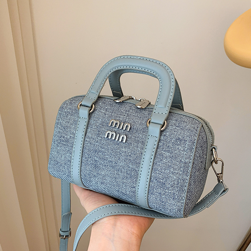 Geantă Boston din denim cu curea crossbody, stil street, formă pătrată orizontală, închidere cu fermoar, buzunar pentru telefon și ID