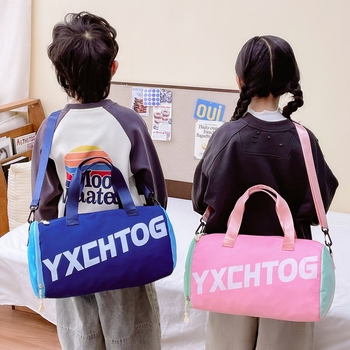 Παιδική τσάντα ταξιδιού με ιμάντα στον ώμο – unisex, ultra-ελαφριά, διαπνέουσα, ανθεκτική στη φθορά, με σχέδιο μεγάλων γραμμάτων (ύφασμα Oxford)