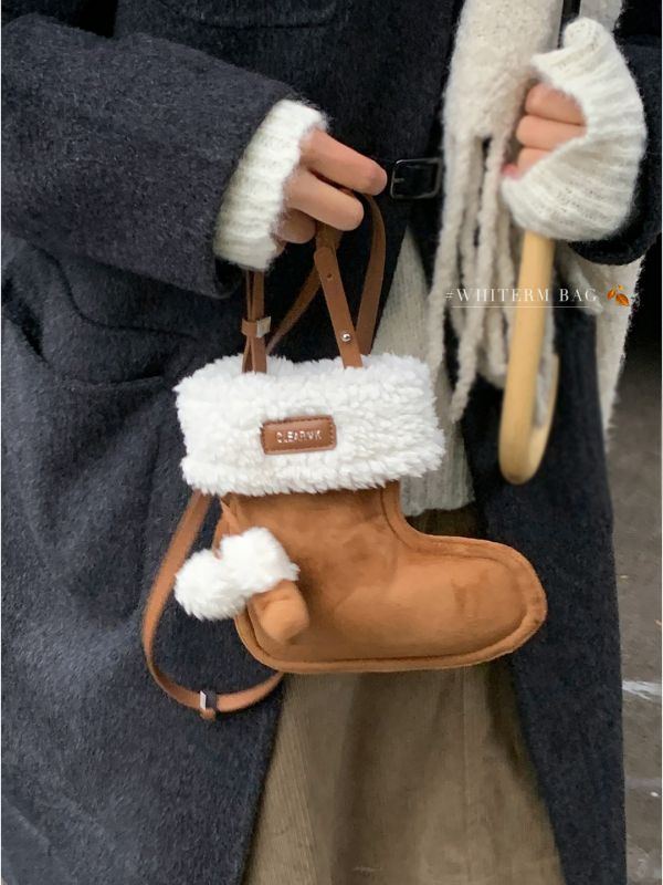 Γυναικεία τσάντα από σουέντ plush σε σχήμα παπουτσιού, στυλ αστικής απλότητας, μαγνητικό κούμπωμα, μονή λουρί