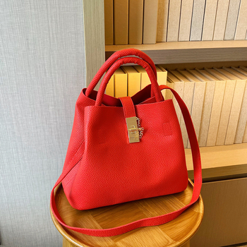 Τσάντα Tote από PU με κλείσιμο με λουκέτο, στυλ street-trend, οριζόντιο τετράγωνο σχήμα, χωρίς επένδυση