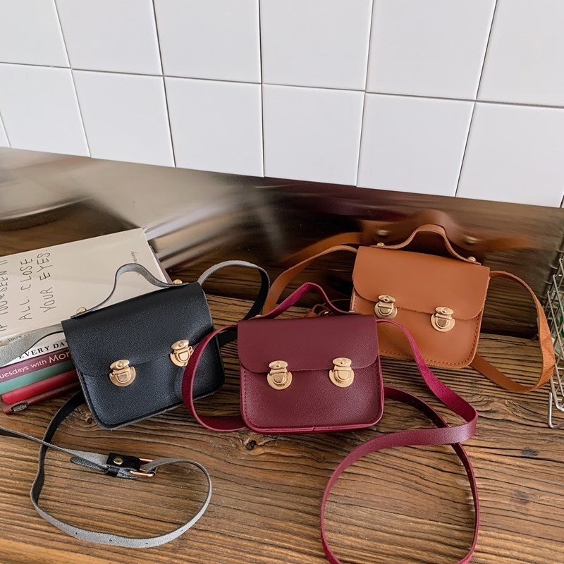 Παιδική Τσαντα Crossbody – Ιαπωνικού Στυλ, Υλικό PU με Επένδυση Πολυεστέρα, Διαπνοή και Ανθεκτικότητα για Μαθήτριες Δημοτικού