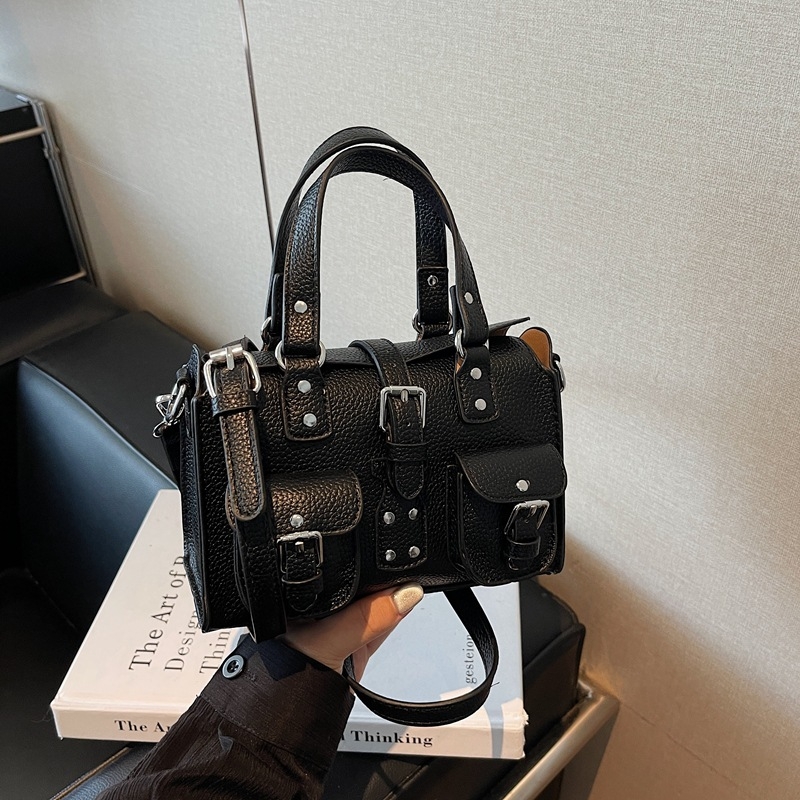 Γυναικεία τσάντα crossbody από PU δέρμα, τετράγωνο σχήμα, μαγνητικό κλείσιμο, εσωτερική τσέπη με φερμουάρ και θήκη για κινητό, φθινόπωρο 2025