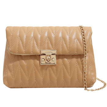 Τσάντα crossbody με κέντημα και αλυσίδα, PU υλικό, τετράγωνου σχήματος, καπάκι με κλείσιμο, θήκη για κινητό
